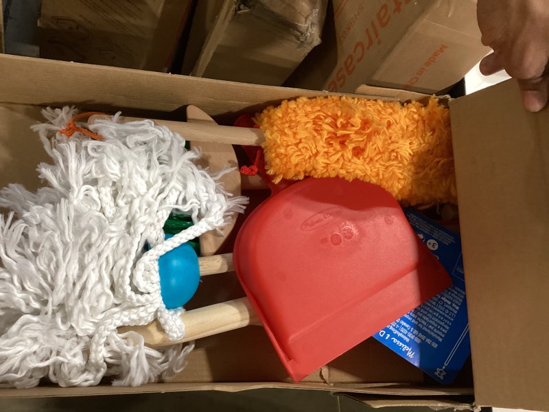 Condition photo showing Good Condition for melissa & doug dust sweep mop, 6-pc. toddler cleaning set with kids broom & accessories, preschool learning activities & kids toys for girls & boys 3+
