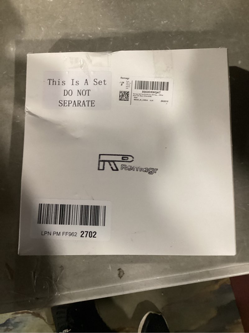 Condition photo showing Good Condition for 240 Pcs Christmas LED Replacement Bulb Mini Wide Angle LED Xmas Bulb LED Tree Light Outdoor String Light Replacement for Christmas Garden Tree Party(White Base with Warm White Bulb)