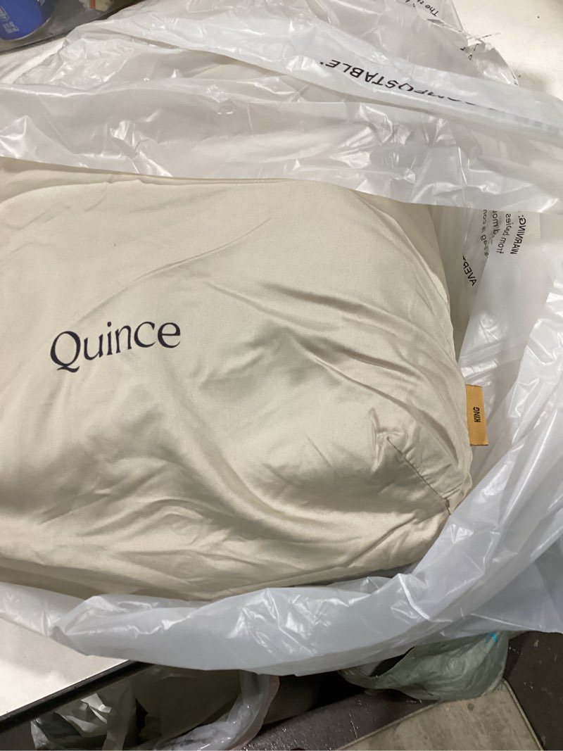 Condition photo showing Good Condition for quince bamboo sheet set tan beige 