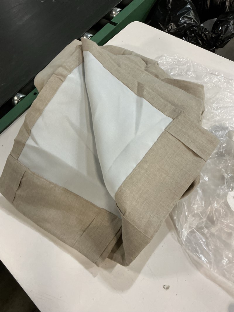 Condition photo showing Good Condition for piped edge cotton curtain