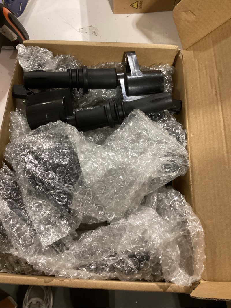 Condition photo showing Good Condition for mas set of 8 straight boot ignition coil pack dg511& 8 motorcraft platinum spark plugs sp515 sp546 compatible with ford expedition f150 f250 super duty lincoln 3l3e12a366ca c1541 fd508 uf537