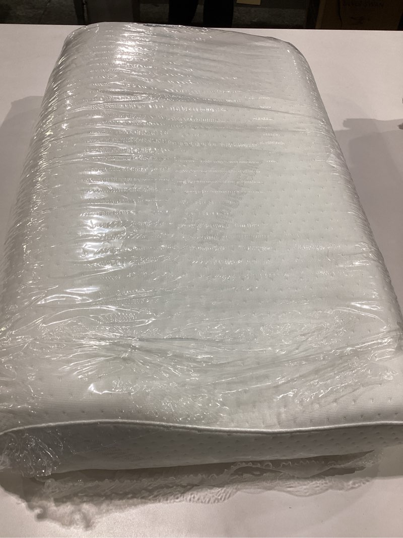 Condition photo showing New/Like New for Tempur-Pedic TEMPUR-Ergo Neck Pillow, Medium Profile, White Medium Profile 1