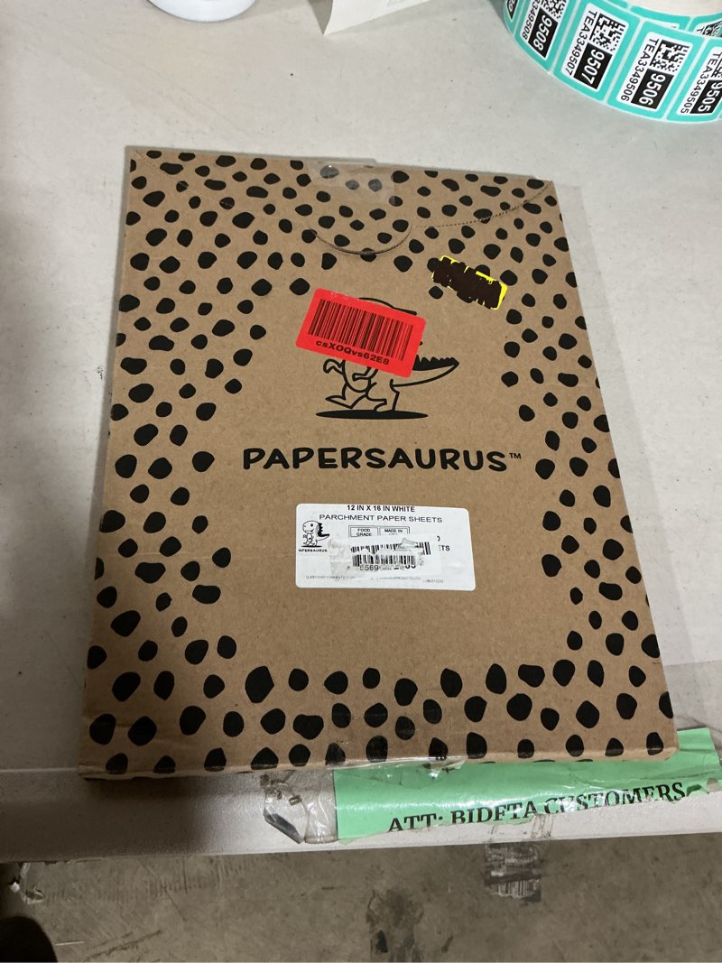 Condition photo showing Good Condition for the paper store pre-cut parchment paper sheets 12x16, non-stick, unbleached for oven cooking, baking, and air frying, 150 sheets 150 sheets white