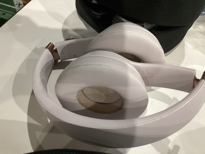 Condition photo showing As Is for INCLUDES CHARGER AND CASE. Beats Solo 4 - Wireless On-Ear Bluetooth Headphones, Up to 50-Hour Battery Life, Ultra-Lightweight Comfort, Powerful and Balanced Sound, Apple & Android Compatible - Cloud Pink Cloud Pink Standalone