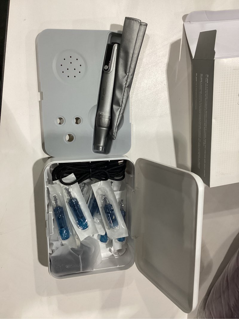 Condition photo showing New/Like New for ued microneedle roller pen for home use - microneeding derma roller pen for women men - micro needle roller pen for skin tools-0.24mms