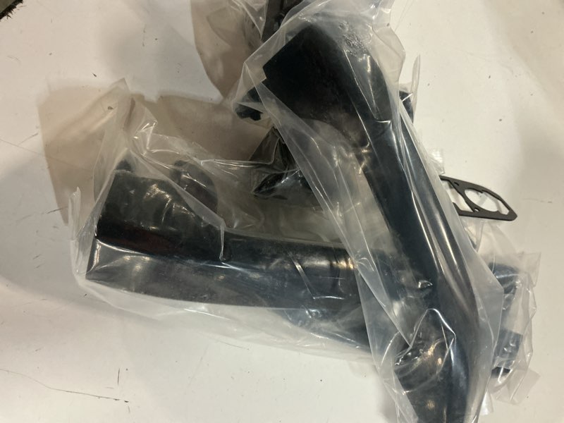 Condition photo showing Good Condition for apperfit door handles w/gaskets set - exterior (smooth black) paint to match compatible with 2014-2020 chevy chevrolet silverado suburban tahoe, gmc sierra yukon 13583889 black- paint to match