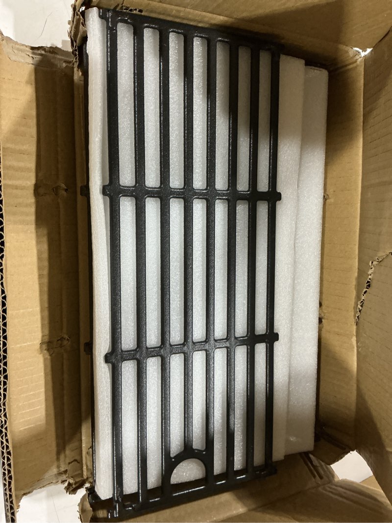 Condition photo showing Good Condition for 17" grill grate for charbroil performance 4 burner 463352521 463354021 463365021 463365522 cooking grate for charbroil grill replacement parts 463366022 g426-0004-w1 g426-0005-w1 17" x 25 1/2"(4b/ci)