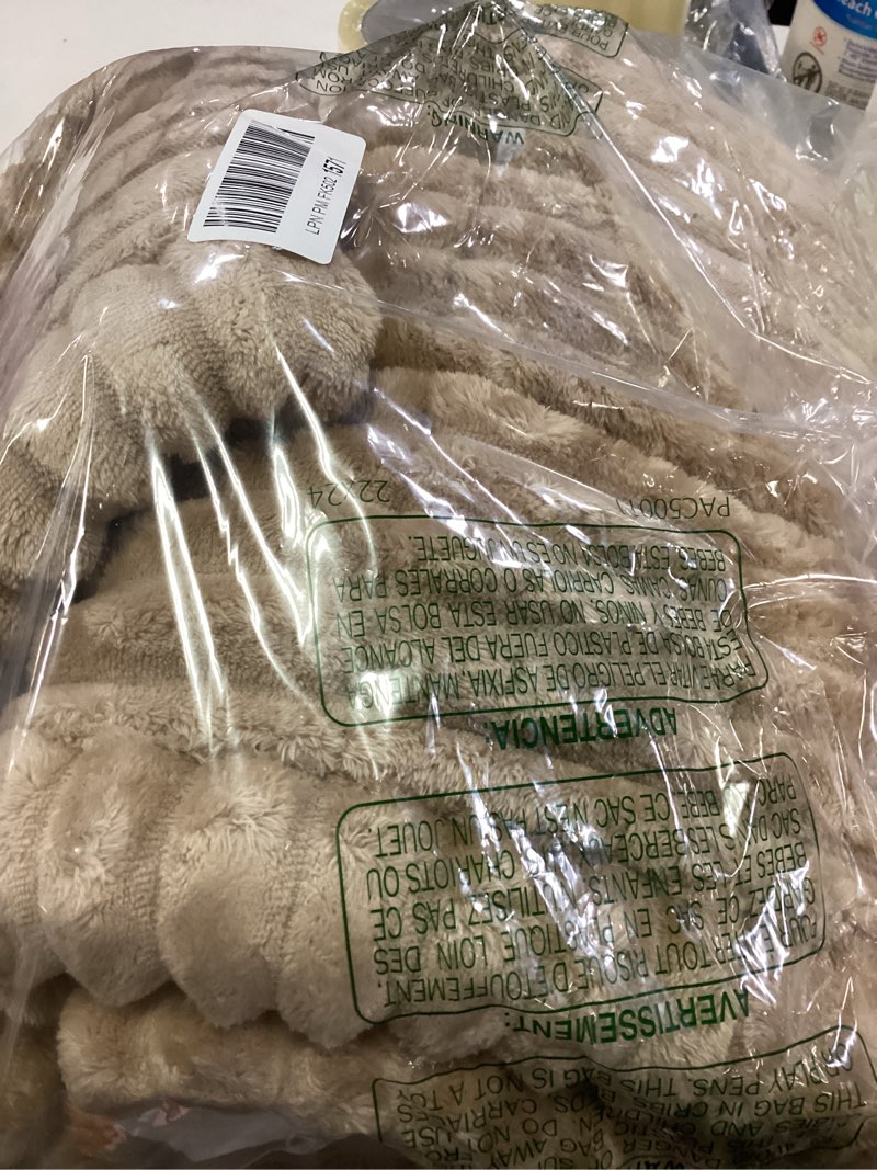 Condition photo showing Good Condition for Smiry Couch Cover for Dogs Washable, Non Slip Fuzzy Pet Couch Covers for 3 Cushion Sofa Pet Friendly, Thick Soft Sofa Slipcovers Cushion Protector (Khaki, 27.6" x 70.9") Khaki 27.6" x 70.9"