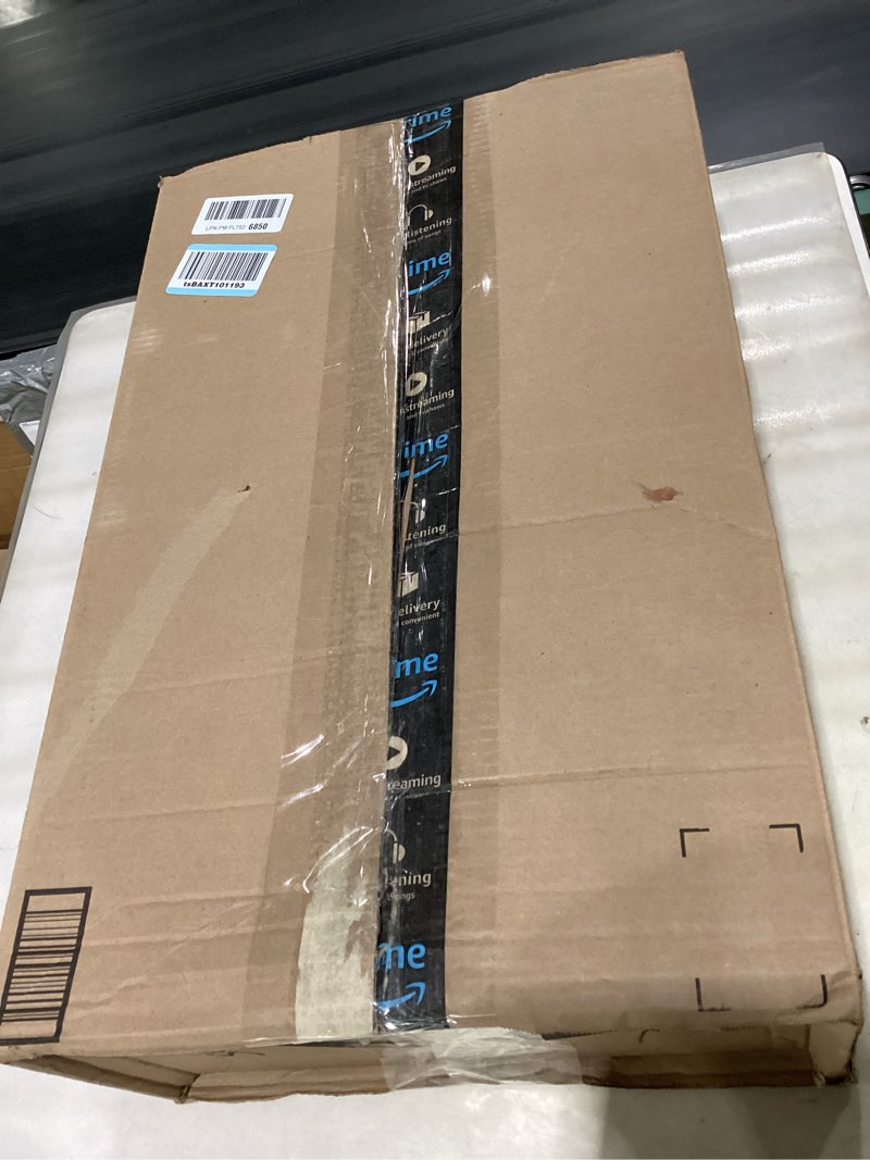 Condition photo showing Good Condition for thule sweden back pack