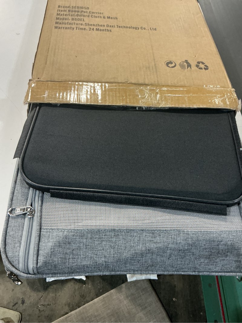 Condition photo showing Good Condition for Extra Large Cat Carrier for 2 Cats, 24x14x16in Pet Carriers for Cat and Dog Up to 40lbs, All-Sided Large Mesh Cat Carrier with Great Ventilation, Portable Soft Sided Pet Carriers for Traveling Grey(Extra Large)