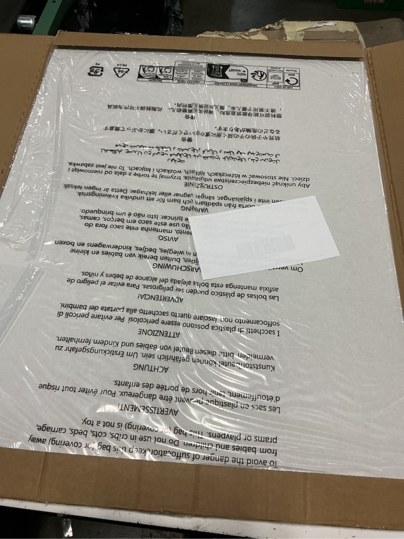 Condition photo showing New/Like New for amazon basics sticky easel pads for presentations, 25 x 30 inch, white, 2 count