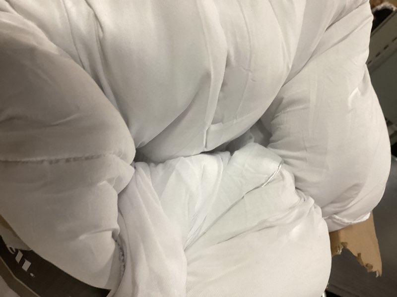Condition photo showing Good Condition for allswell ultra plush pillow top mattress topper, queen
