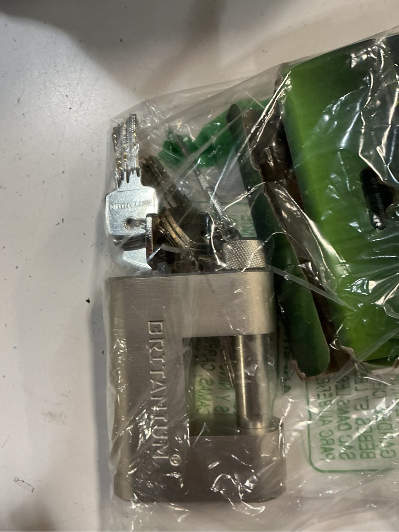 Condition photo showing Good Condition for britanium® brl85 heavy duty lock with 10 keys - [weather resistant] - [anti drill cylinder] - high security padlock for gate, shipping container, garage