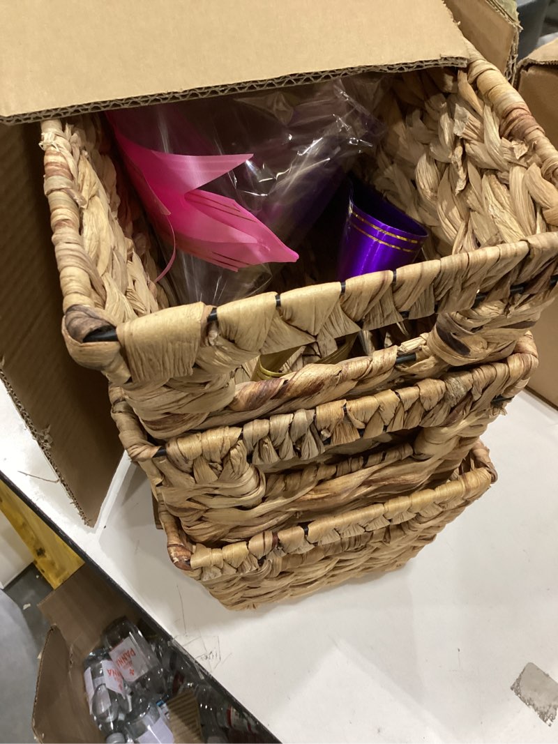 3 small baskets