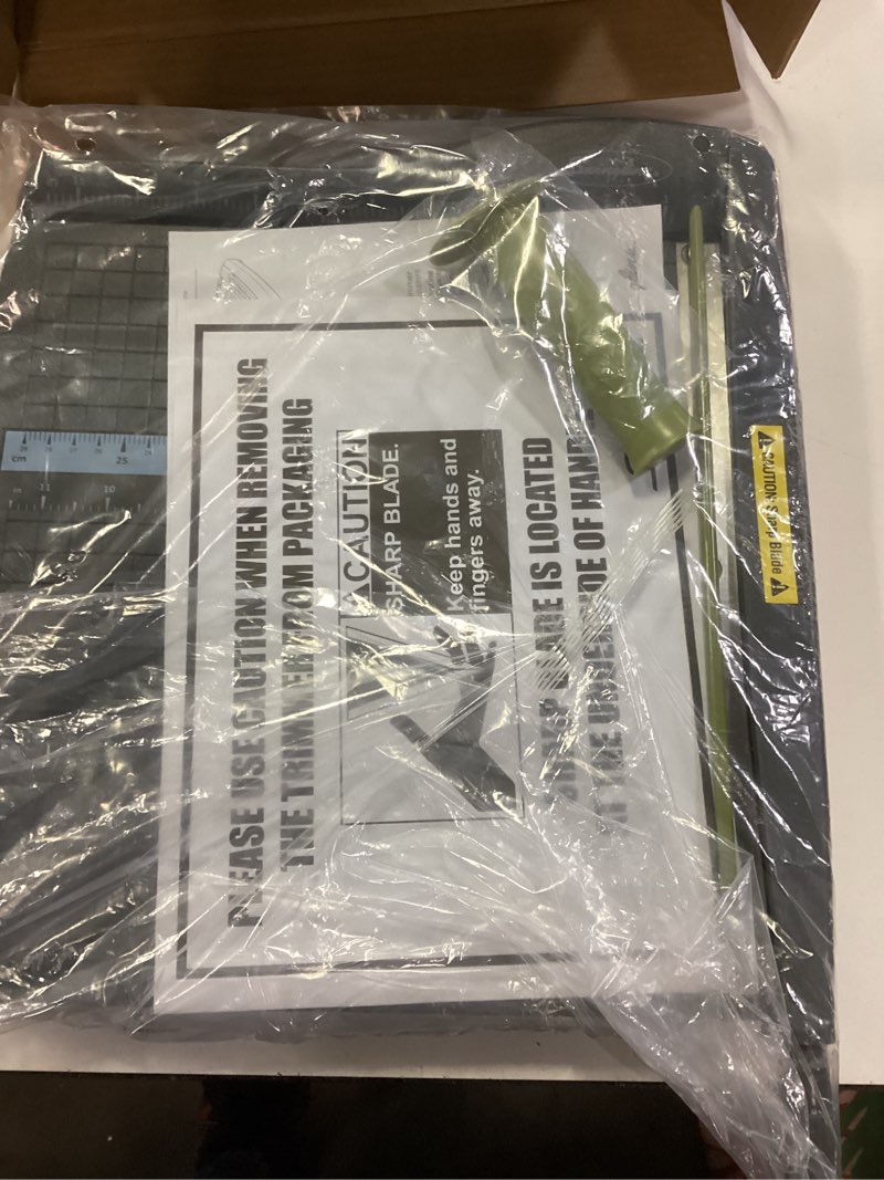 Condition photo showing Good Condition for Swingline Paper Cutter, Guillotine Trimmer, 12" Cut Length, 10 Sheet Capacity, ClassicCut Lite (9312) 10 Sheet Capacity ClassicCut Lite