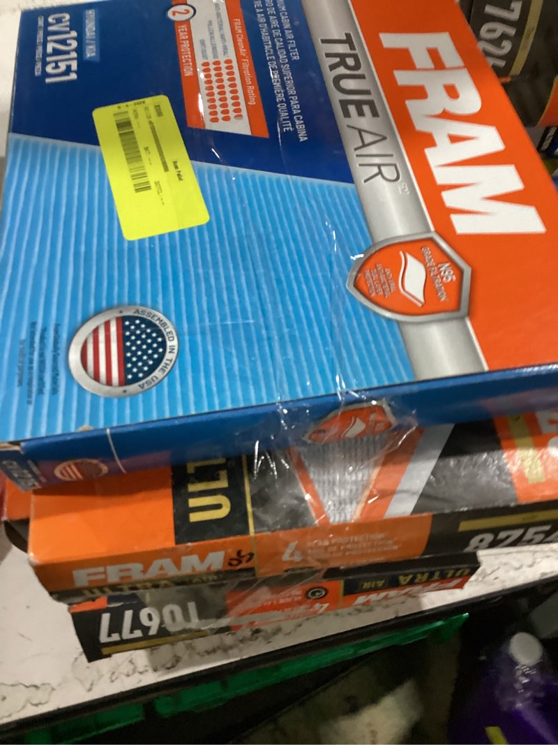 Condition photo showing Good Condition for assorted 4pk air filters