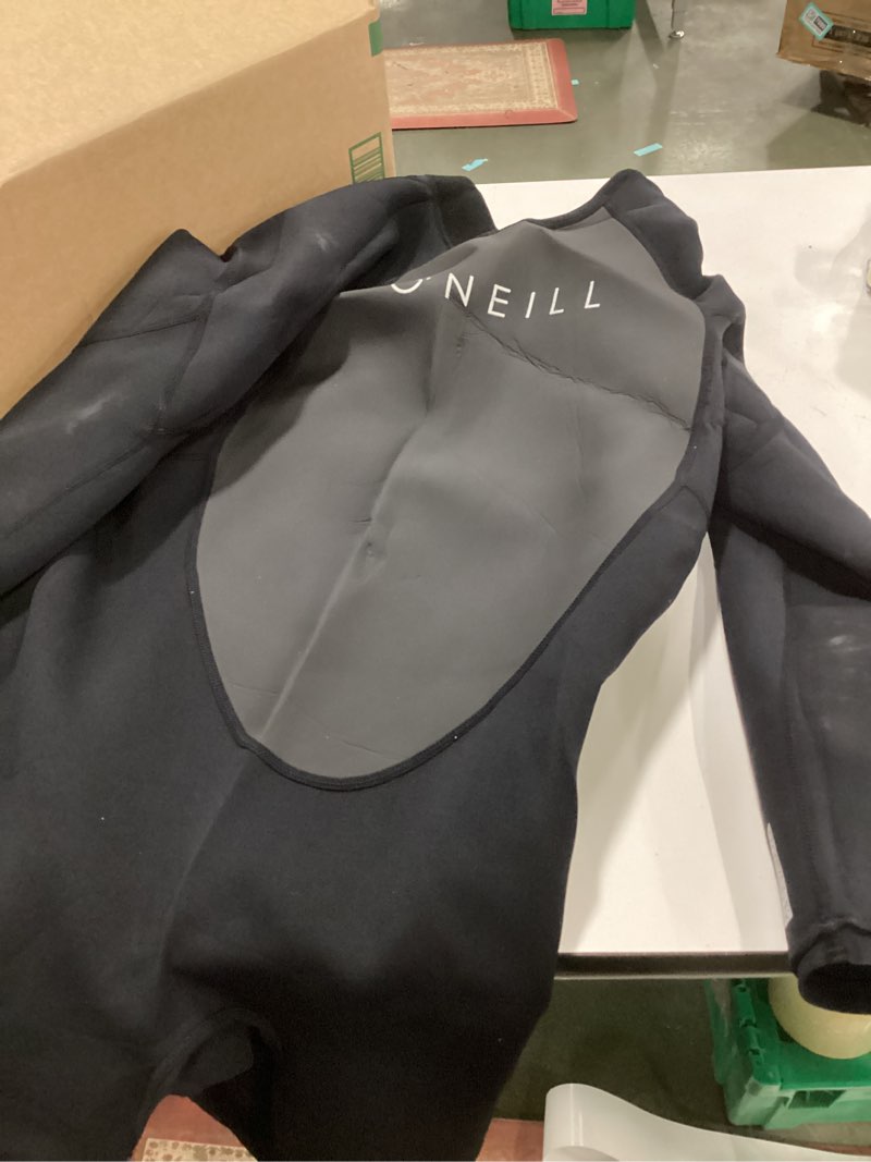Condition photo showing Good Condition for Size 3XL ) O'Neill Men's Reactor-2 3/2mm, Back Zip, Full Wetsuit
