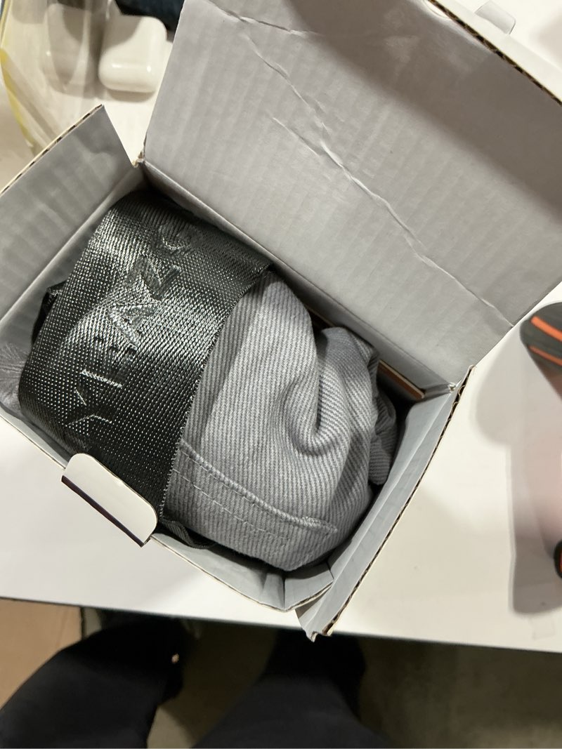 Condition photo showing Good Condition for auyeazgo toddler carrier, baby sling carrier - premium cotton, large seat & back support, large pocket, ideal for 6-48 months (16-44 lbs), gray, regular (xs–4xl) cotton-gray regular (xs–4xl)