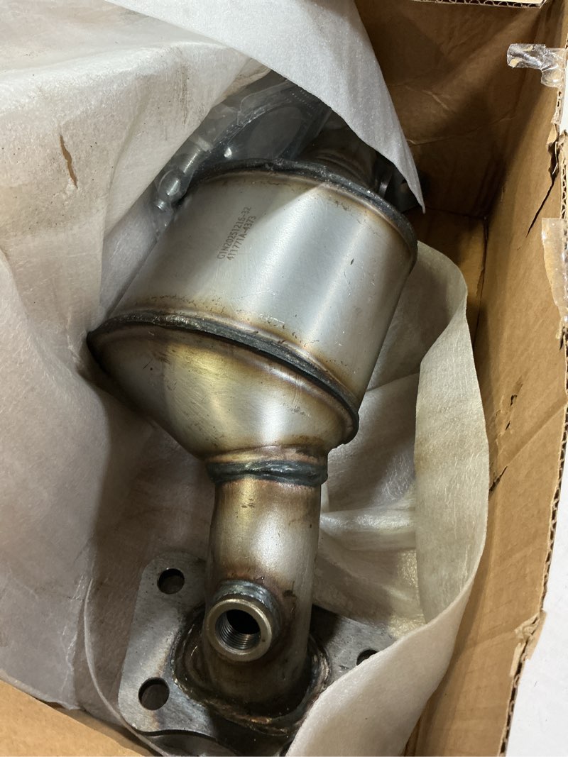 Condition photo showing Good Condition for front left catalytic converter replacement for chevy impala cadillac xts 3.6l 2014-2019 fce048 674-048