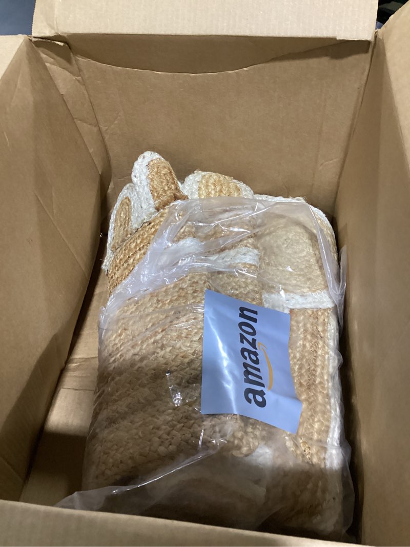 Condition photo showing Good Condition for Natural Jute Scalloped Wave Area Rug 8x10 Ft - White Rectangular Double Trim Rugs for Home & Kitchen, Handmade Carpet, Natural Jute Hallway Large Rectangular Area Rug White 8' x 10' (Rectangular)