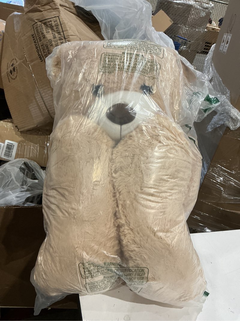 Condition photo showing Good Condition for maogolan giant teddy bear plush toy - ultra soft & cute large stuffed animal 39 inches, perfect for baby showers, birthdays, valentine’s day gifts (kids, couples, family), tan