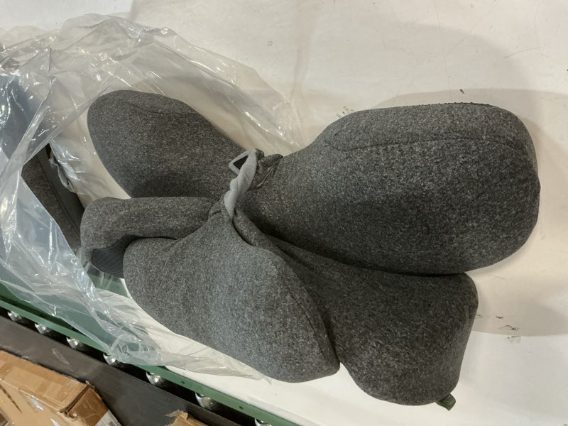 Condition photo showing Good Condition for OSZZT Prone Massage Pillow, a Chest and face Support Sleep Pillow, is Suitable for Massage, SPA and Sleep. It Comes with a Removable and Washable Cover, a Non-Slip Bottom (Dark Grey)