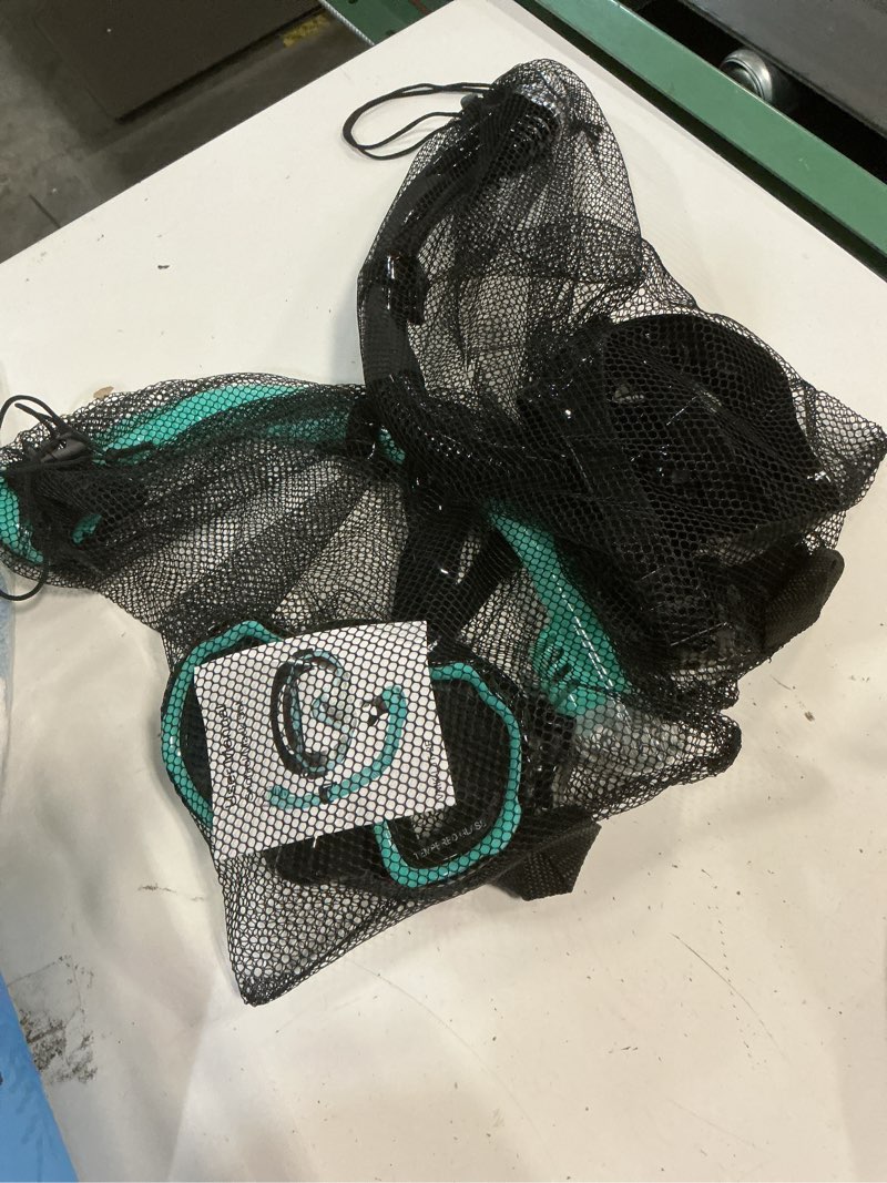 Condition photo showing Good Condition for snorkeling gear for adults, snorkel mask set 180° panoramic view snorkel gear, 100% food-grade silicone anti-fog anti-leak dry top diving mask for snorkeling swimming scuba diving black-green