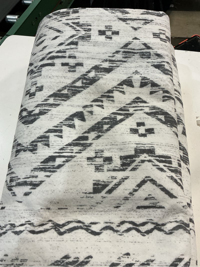 Condition photo showing Good Condition for miukiki 5x7 area rug for living room moroccan washable rugs non slip indoor floor carpet foldable large soft area rug for dining room bedroom with low pile(grey,5'x7') grey 5'x7'(rectangular)