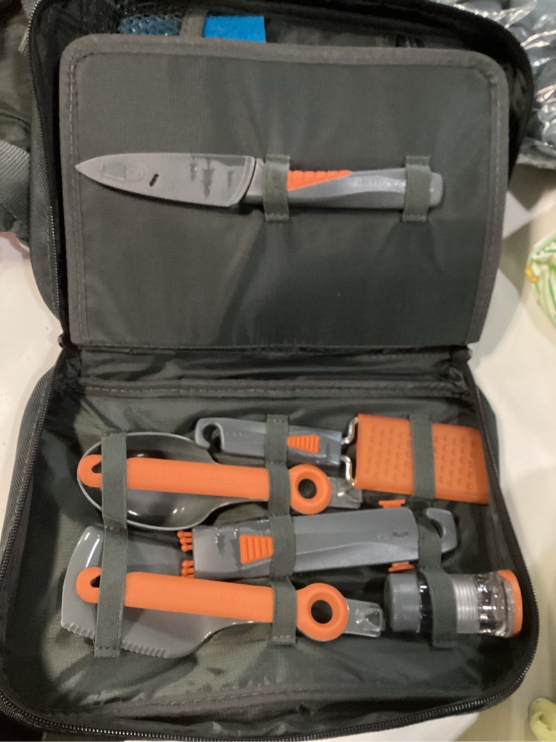 Condition photo showing Good Condition for gsi outdoors, destination cooking set 24, serves 4 people