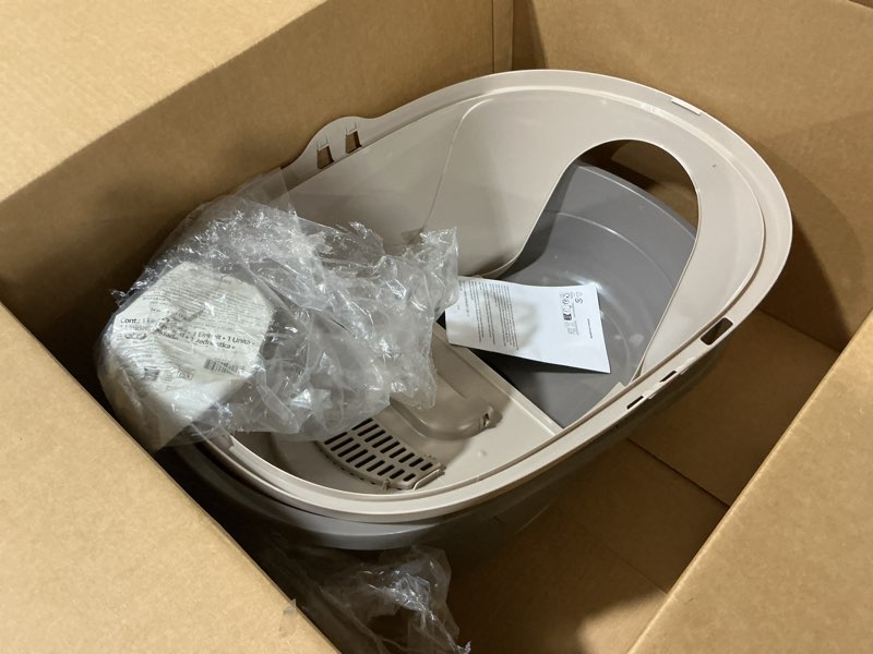 Condition photo showing As Is for amazon basics no-mess hooded enclosed cat litter box, large, multicolor, 24 in x 18 in x 17 in