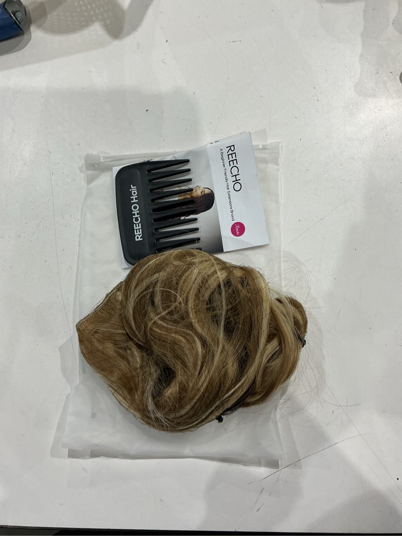 Condition photo showing As Is for reecho invisible wire hair extensions with thinner softer lace weft (medium blonde with blonde highlights, 12 inch (pack of 1)) 12 inch (pack of 1) medium blonde with blonde highlights