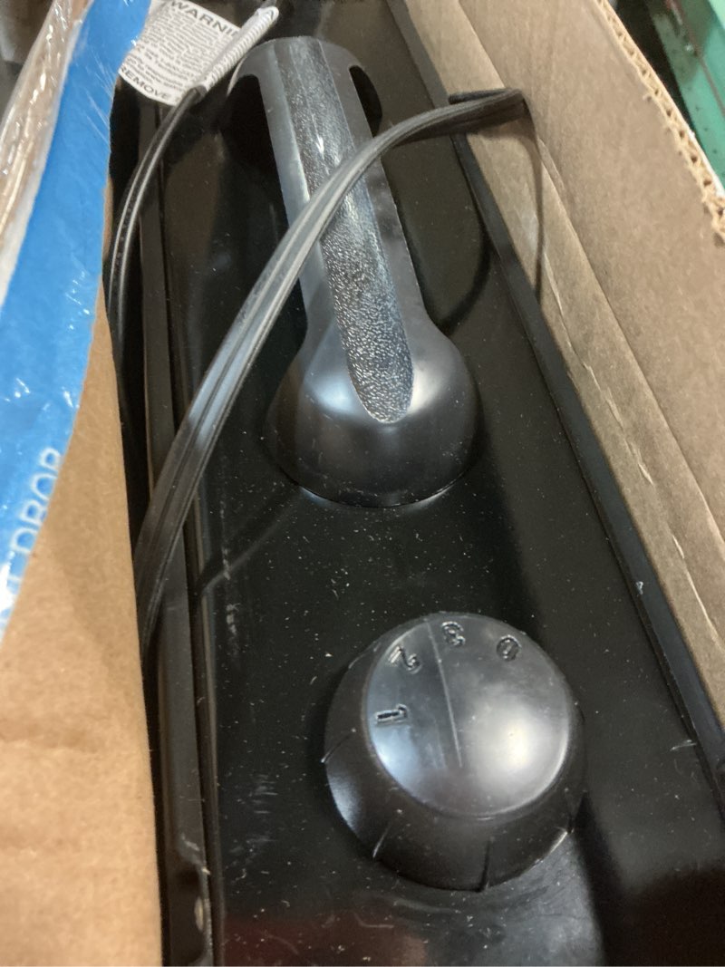 Condition photo showing As Is for lasko 20 black dècor colors box fan