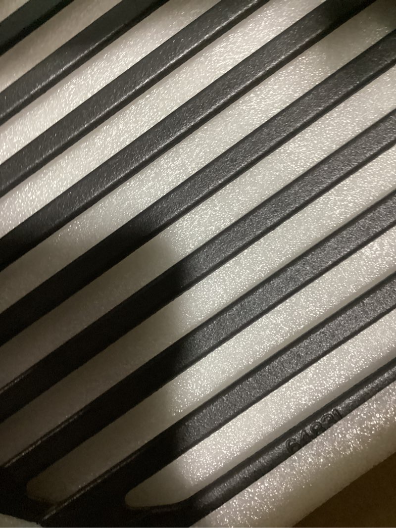 Condition photo showing Good Condition for 64830 gourmet bbq system sear grate for weber gs4 spirit & spirit ii 200/300 spirit e-210 e-310 e320 spirit ii e210, griddle plate for weber gs4 genesis ii e-310 ii lx s440 & any gbs insert accessory