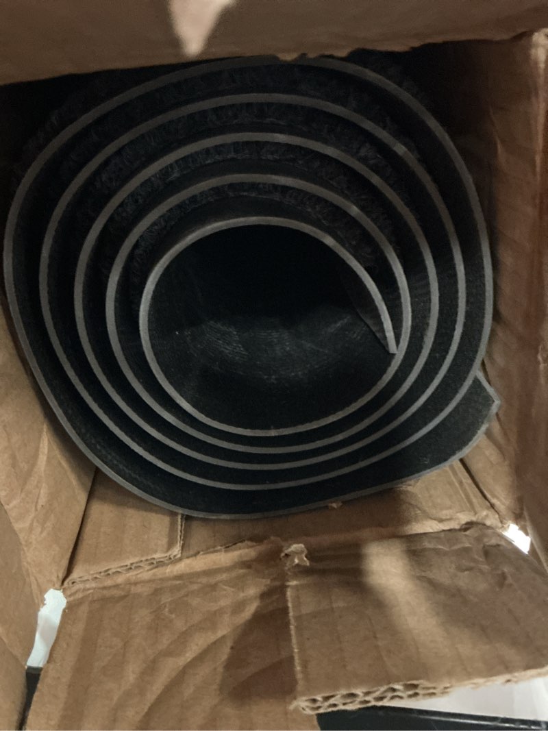 Condition photo showing Good Condition for Front Door Mat, 3' x 5' Heavy Duty Door Mat Outside Entrance, Non-Slip Welcome Mat, Absorbent & Dirt Resistant, Low Profile Large Door Mats, Commercial Rugs for Entryway Indoor Outdoor, Grey Grey 3' x 5'