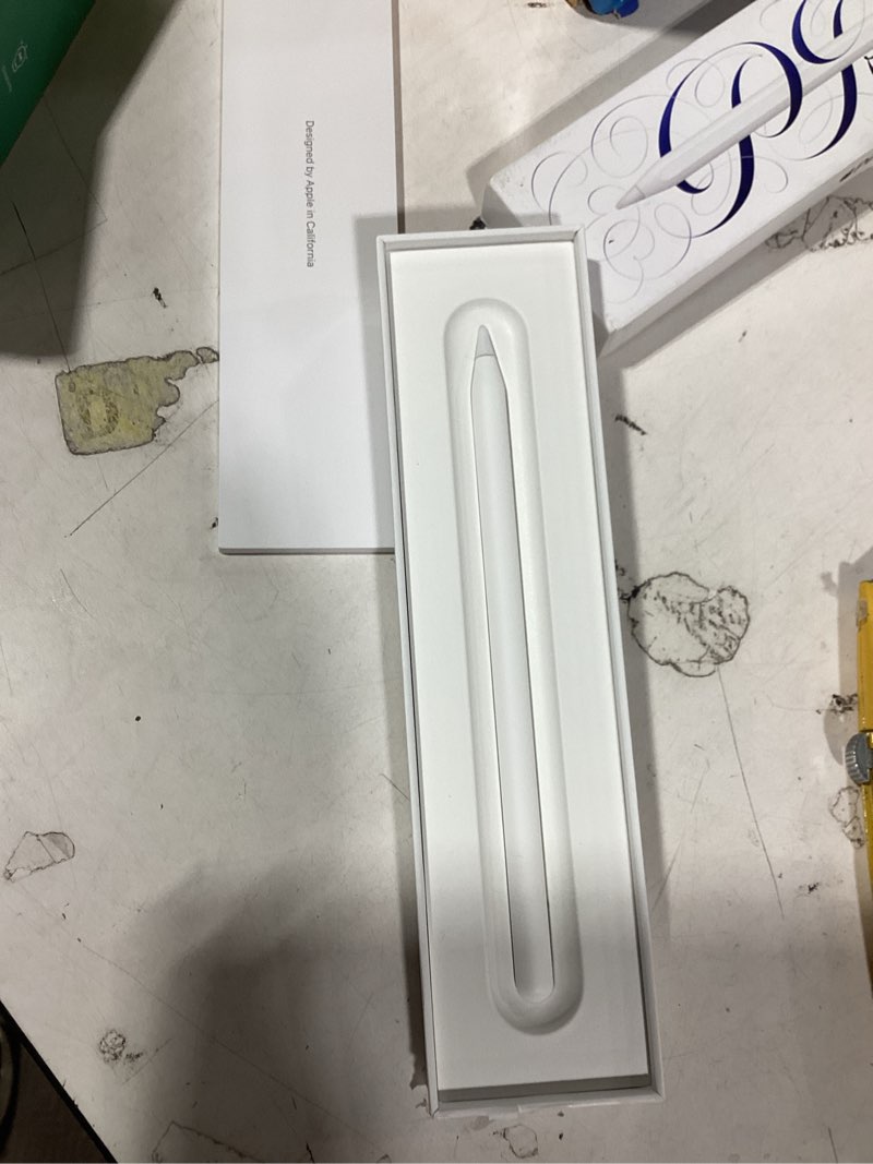 Condition photo showing Good Condition for apple pencil pro: latest model - device compatibility check required - pixel-perfect precision, tilt and pressure sensitivity, perfect for note-taking, drawing, and art. charges and pairs magnetically