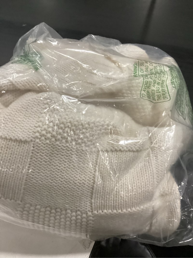 knitted blanket