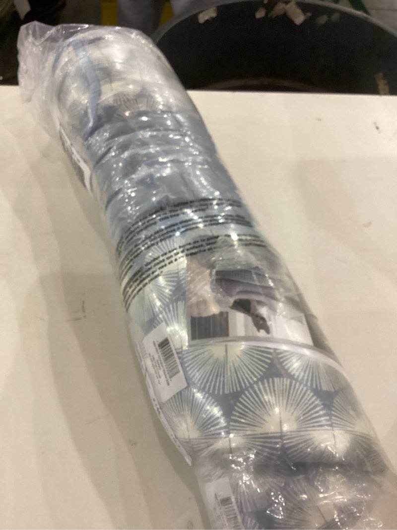 Condition photo showing New/Like New for Nicole Miller New York PET Kendall Fluted Geo Cozy Couch Protector Pet Bed, Cozy & Calming, Non-Slip Bottom, Machine Washable, Blue, Large 40"x23"x4" Denim Blue