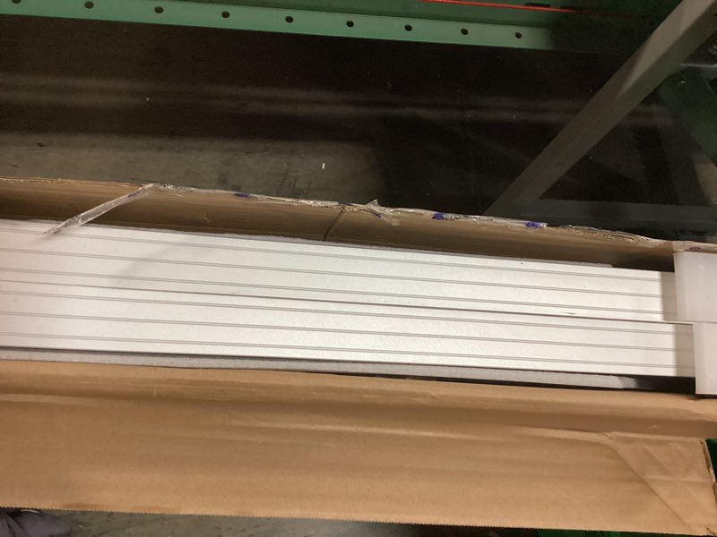 Condition photo showing New/Like New for ECO-WORTHY 200 Watts 12 Volt/24 Volt Solar Panel Kit with High Efficiency Monocrystalline Solar Panel and 30A PWM Charge Controller for RV, Camper, Vehicle, Caravan and Other Off Grid Applications 200W - KIT