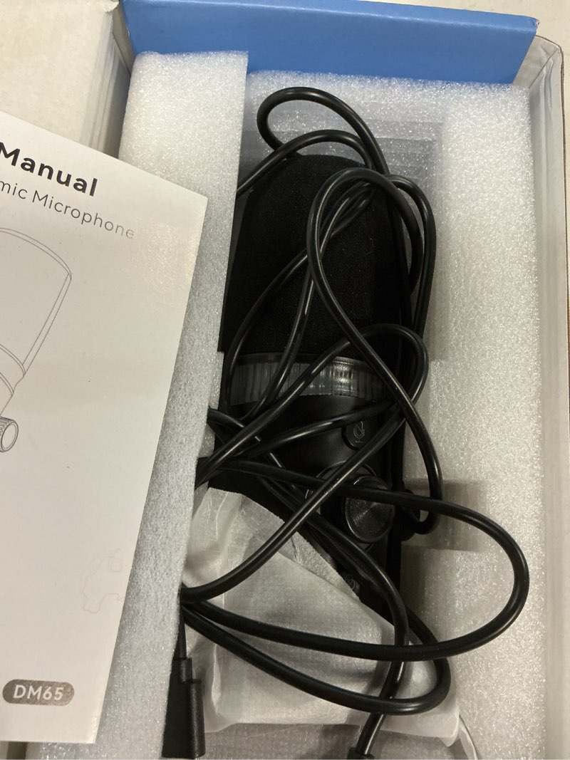 Condition photo showing Good Condition for xlr & usb-c dynamic microphone for podcast recording, 96khz/24-bit studio grade gaming mic for pc, streaming, youtube & singing, professional vocal microphone black microphone with base