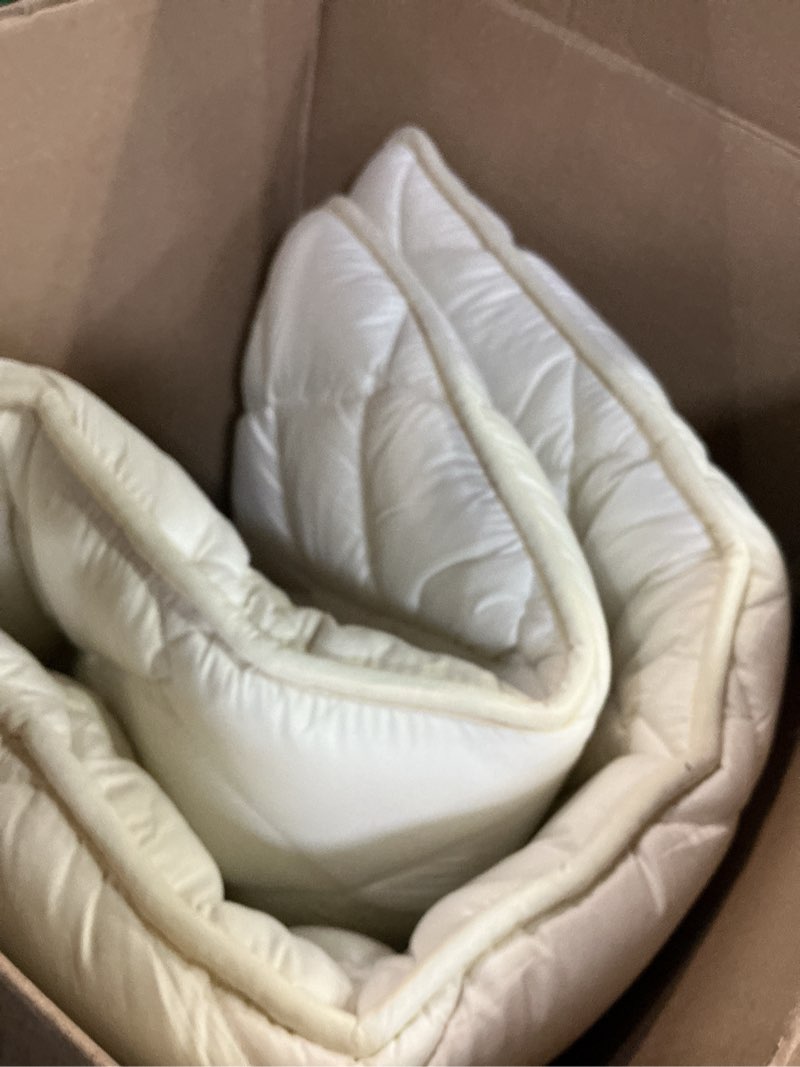 Condition photo showing As Is for MORIRIN Japanese Floor Futon Mattress (Shikibuton) with Body Pressure Dispersion, Made in Japan, Twin XL