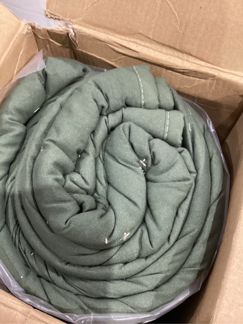 Condition photo showing Good Condition for WDCOZY King Size Quilt Bedding Sets with 2 Pillow Shams, Lightweight Soft Bedspread Coverlet, Quilted Blanket Thin Comforter Bed Cover for All Season, 3 Pieces, 104x90 inches, Moss Green Moss Green King