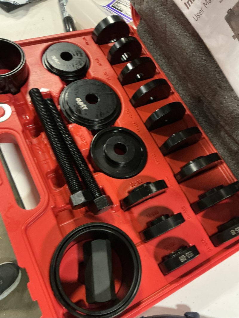 Condition photo showing Good Condition for orion motor tech wheel bearing press kit for front wheel drive bearing removal & installation, 24pc wheel bearing puller tool set with sliding screws universal bushings sleeves storage case red,black