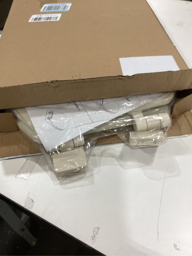 Condition photo showing Good Condition for Toilet seat