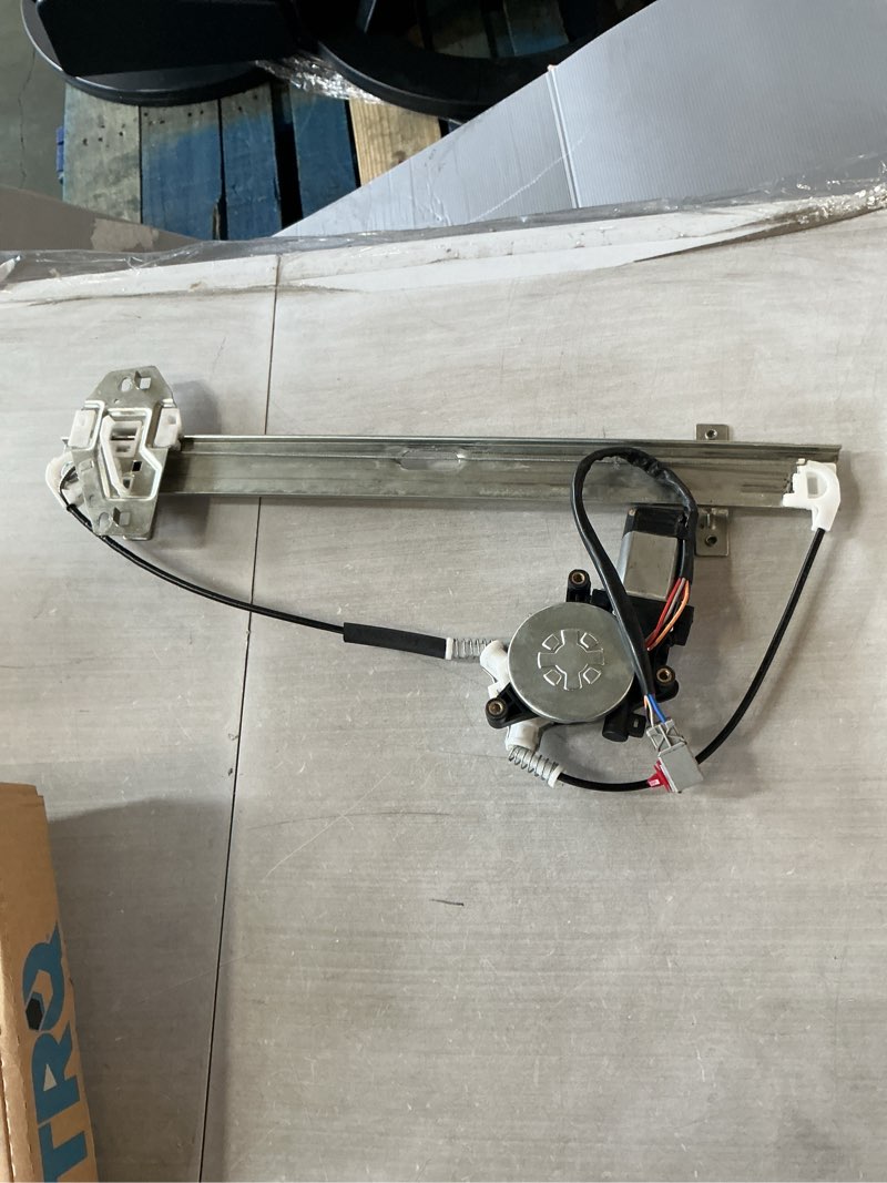 (Unknown Fit) Window Motor and Regulator Assembly