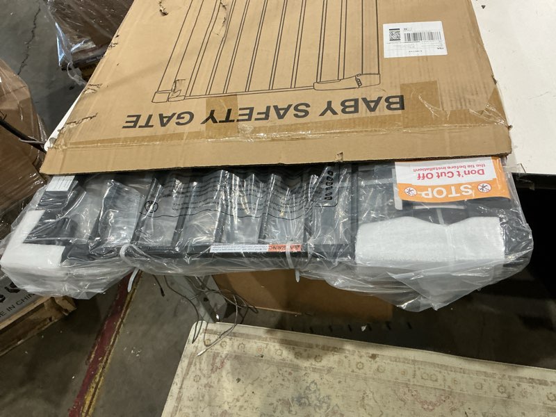 Condition photo showing Good Condition for mumeasy 29.7-57" extra wide baby gate for doorways, auto close dog gate indoor for stairs, no-drill pressure mounted pet gate with door, easy walk thru long&large safety gate for house, outdoor, black black 29.7-57"w x 28"h