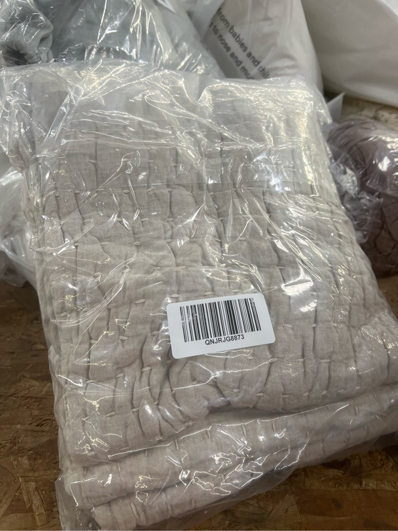 Condition photo showing Good Condition for european linen cotton stitch quilted euro sham, euro, natural