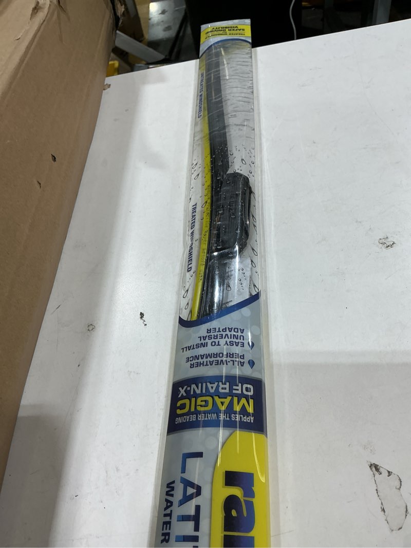 Condition photo showing Good Condition for rain-x 5079281-2 repellency water repellent wiper blades, 26" windshield wiper, all weather streak-free for enhanced visibility w/water repellency formula 26" latitude repellency