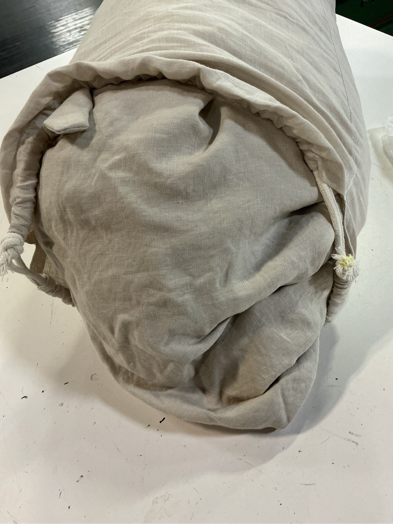 Condition photo showing Good Condition for european linen duvet cover, king/cal king, sand