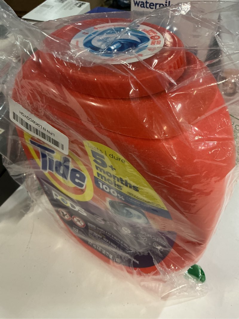 Condition photo showing New/Like New for Tide PODS laundry detergent pacs, 3-in-1 Stain Remover, Odor Fighter, Color Protector, 102 Count, HE compatible, Spring Meadow Scent Spring Meadow 102 Count (Pack of 1)
