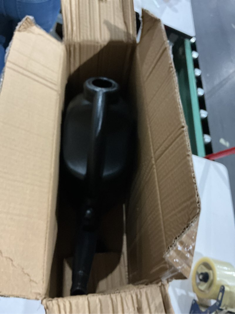 Condition photo showing Good Condition for amazon basics, watering can, black, 2.64 gallon capacity
